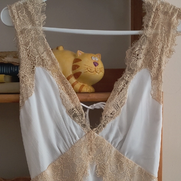 ASOS Cream and Tan Lace Chemise - Picture 3 of 8